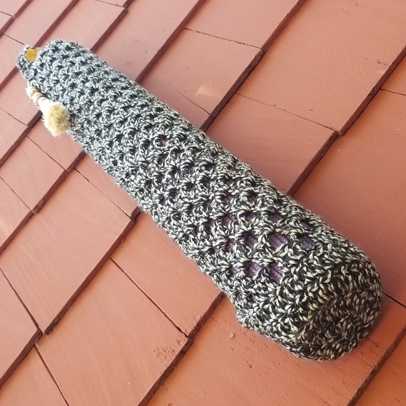 Yoga Mat Bag w/drawstring and Wood Bead Tassel Keychain Crochet - Picture 10 of 10